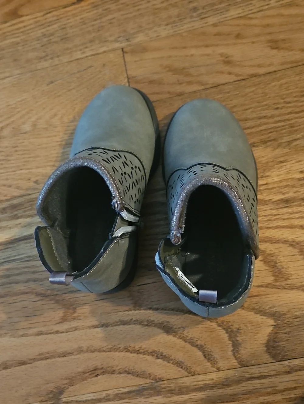 OshKosh Bgosh greenish color